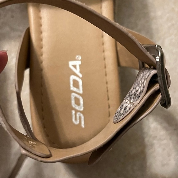 Soda Espadrilles - Picture 5 of 11